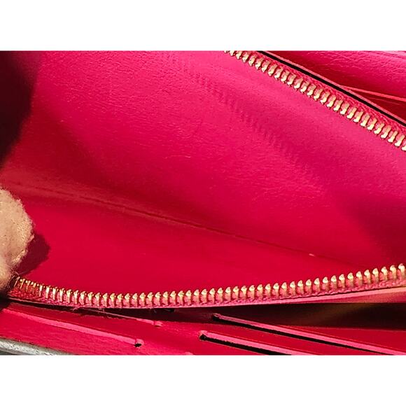 Louis Vuitton Capucines Taurillon Long Wallet Black Exterior Pink Interior LV - Picture 11 of 15